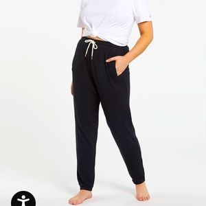 Volcom Lived In Lounge fleece sweat pants. Dark blue/grey. Size L / 10.